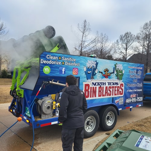 Trash Bin Cleaning